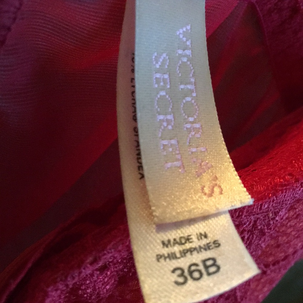 Red Ruffled Ruched Nightie - Picture 5 of 5